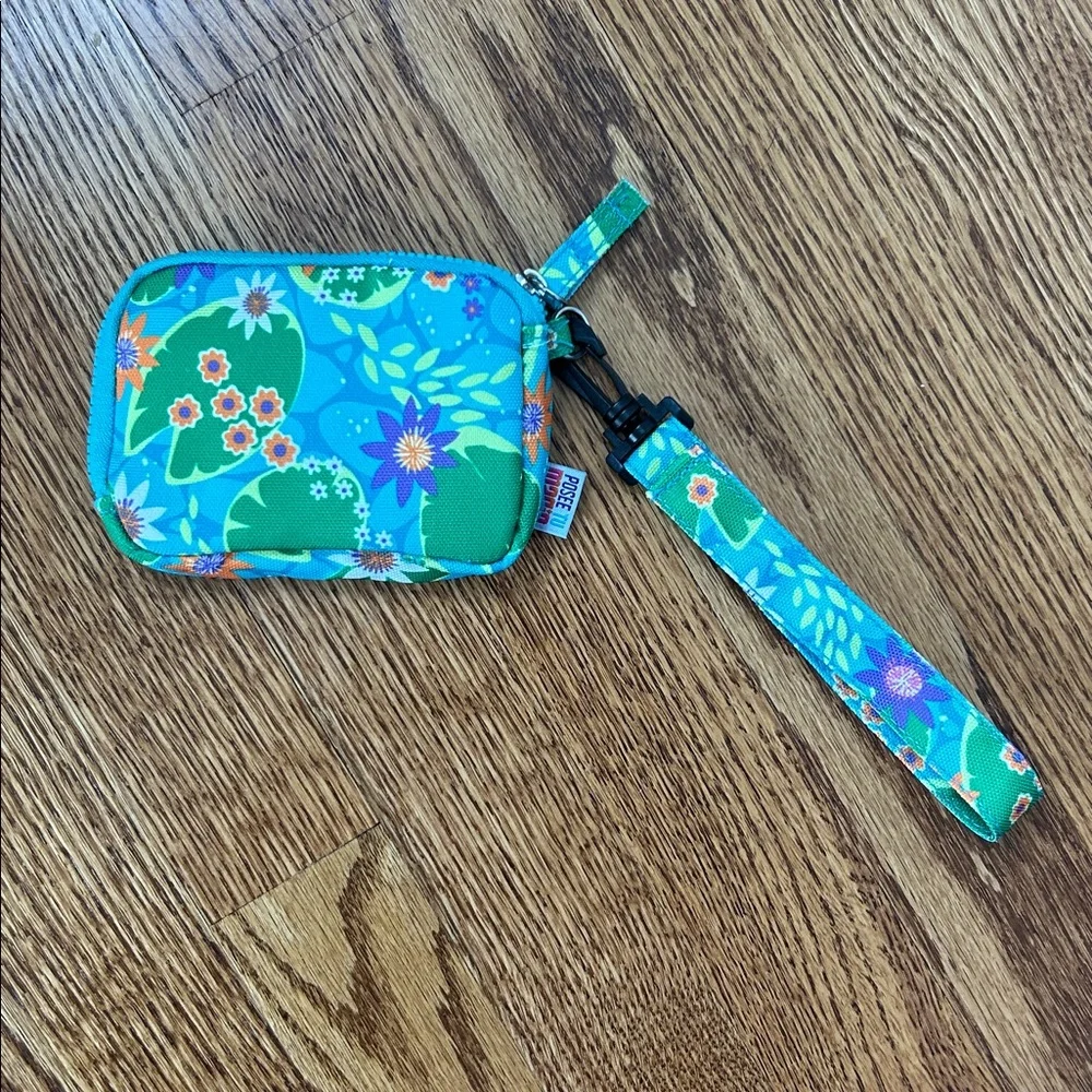 Girl Scouts Own Your Magic Wallet